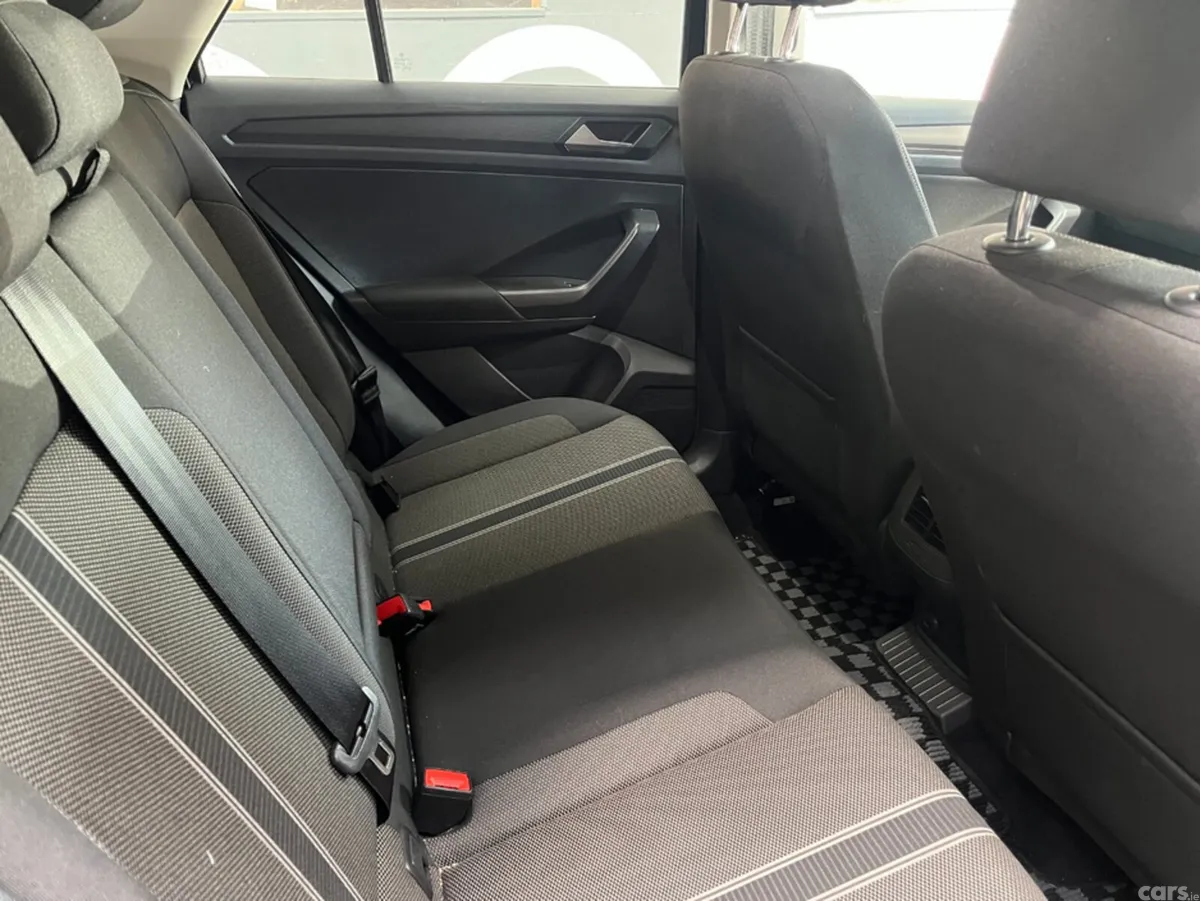 Volkswagen T-Roc SUV, Diesel, 2020, Black
