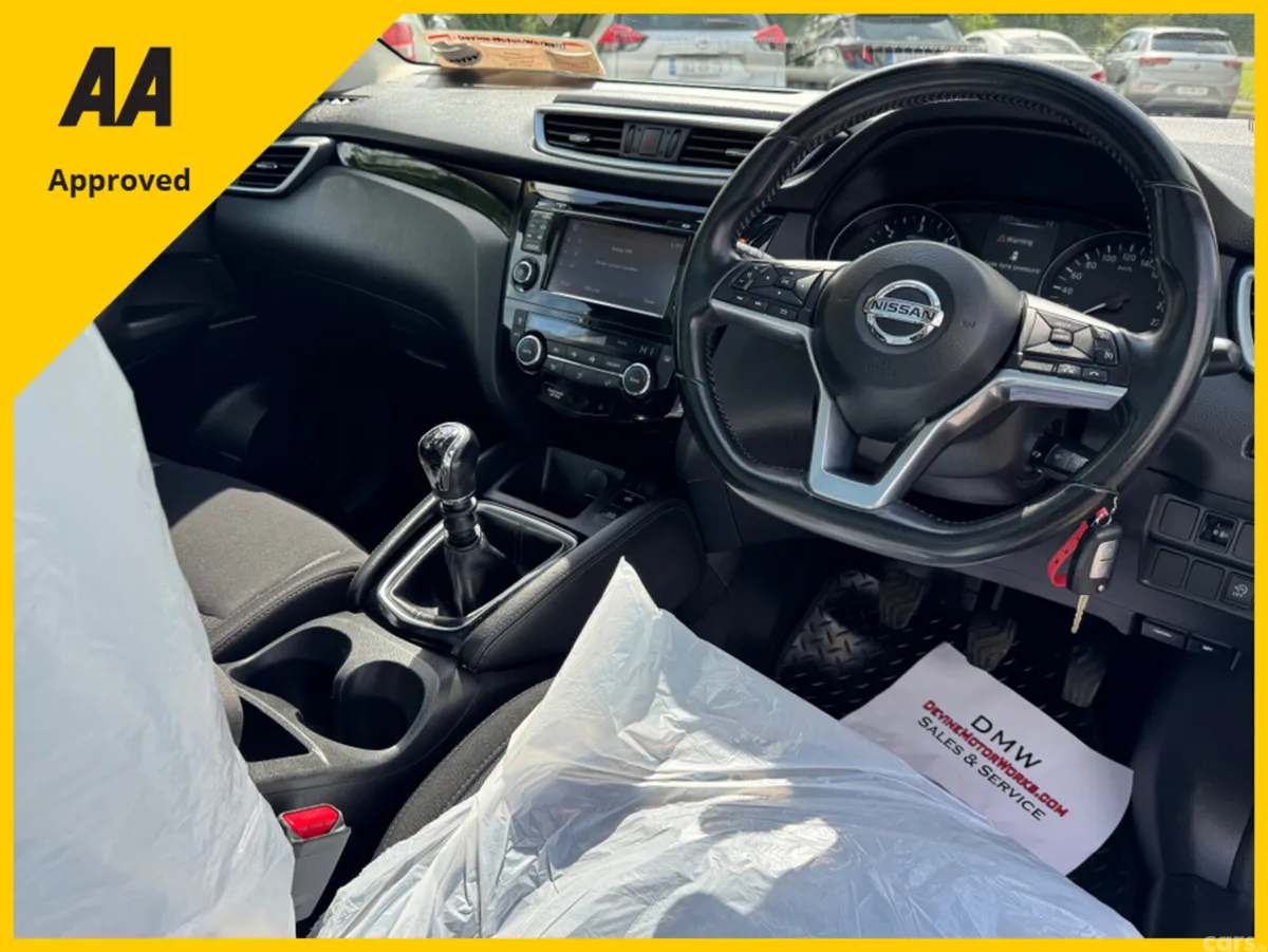 Nissan Qashqai MPV, Diesel, 2018, Grey