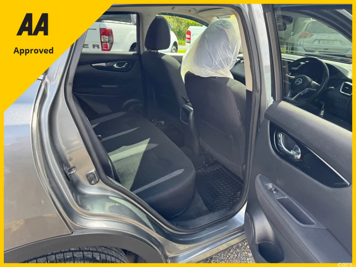 Nissan Qashqai MPV, Diesel, 2018, Grey
