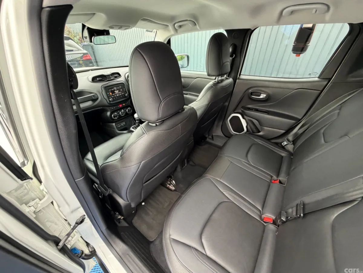 Jeep Renegade SUV, Diesel, 2017, White
