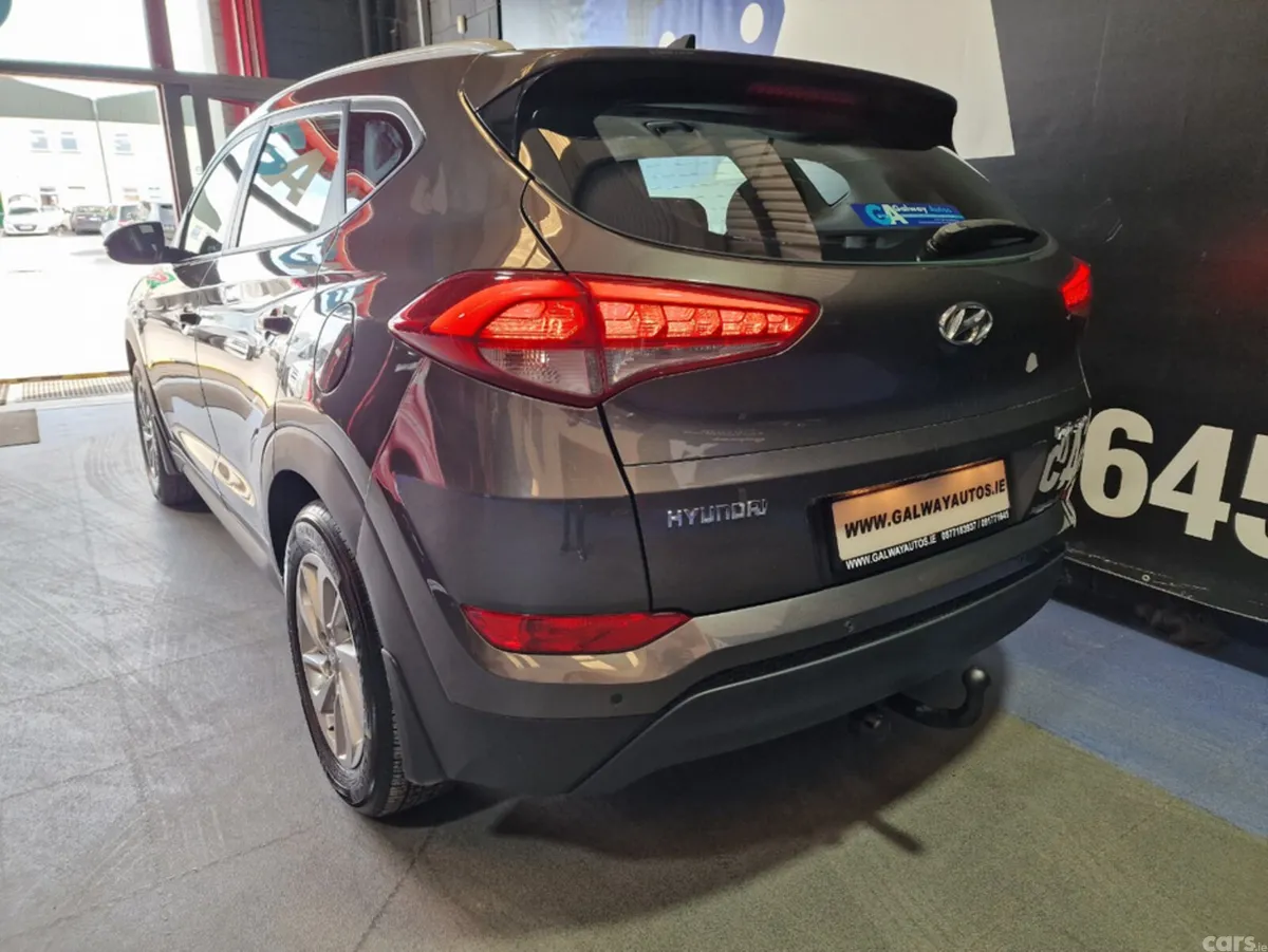 Hyundai Tucson SUV, Diesel, 2016, Grey