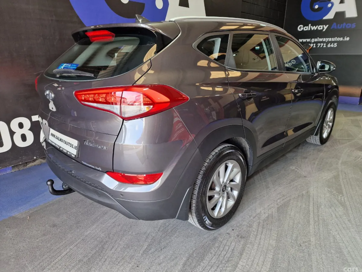 Hyundai Tucson SUV, Diesel, 2016, Grey