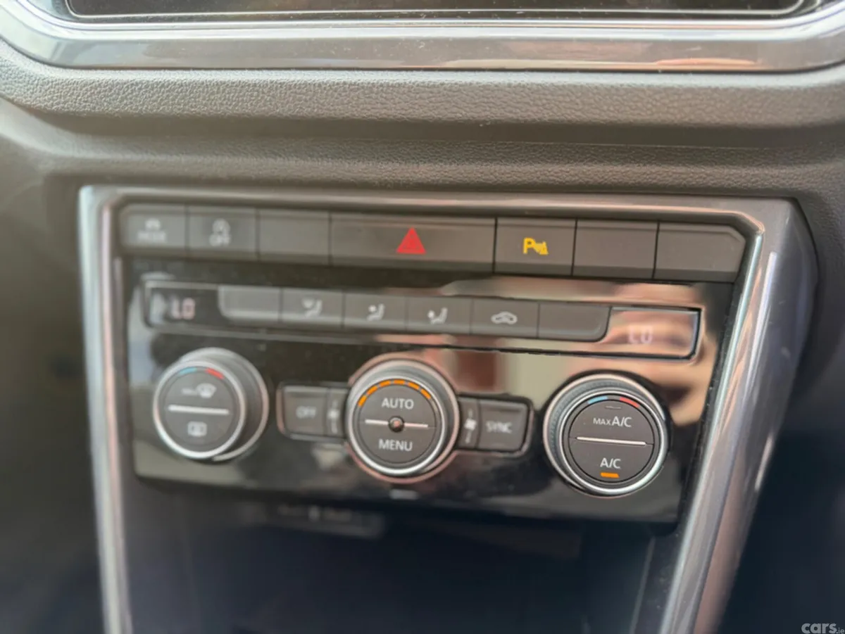 Volkswagen T-Roc SUV, Diesel, 2022, Black