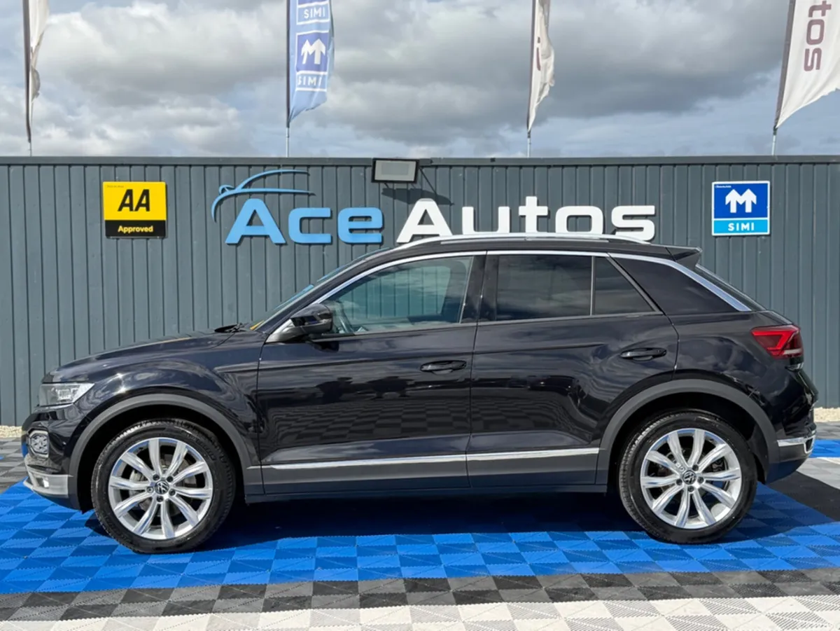 Volkswagen T-Roc SUV, Diesel, 2022, Black