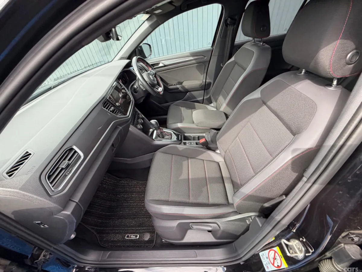 Volkswagen T-Roc SUV, Diesel, 2022, Black