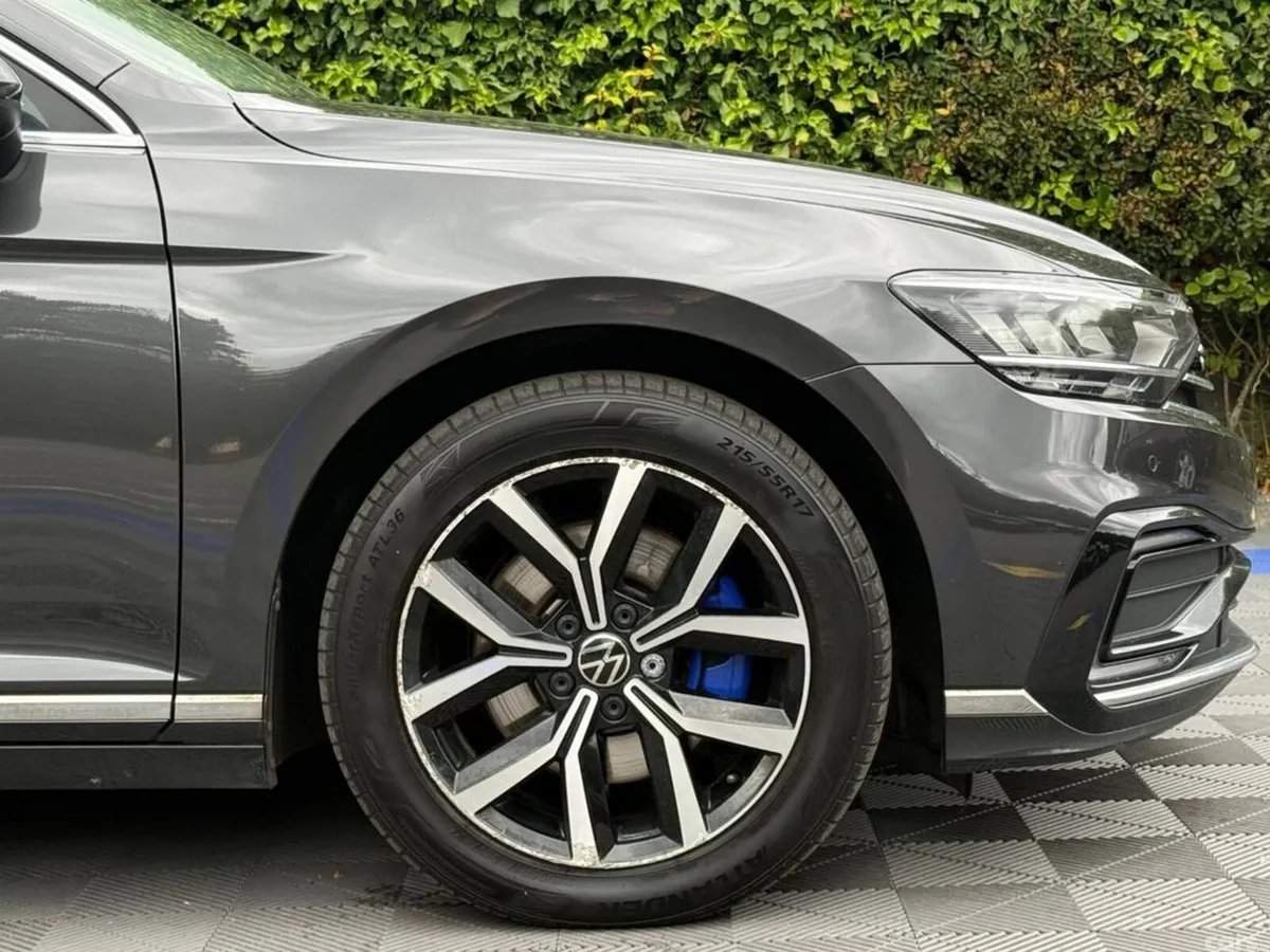 Volkswagen Passat Saloon, Petrol Plug-in Hybrid, 2021, Grey