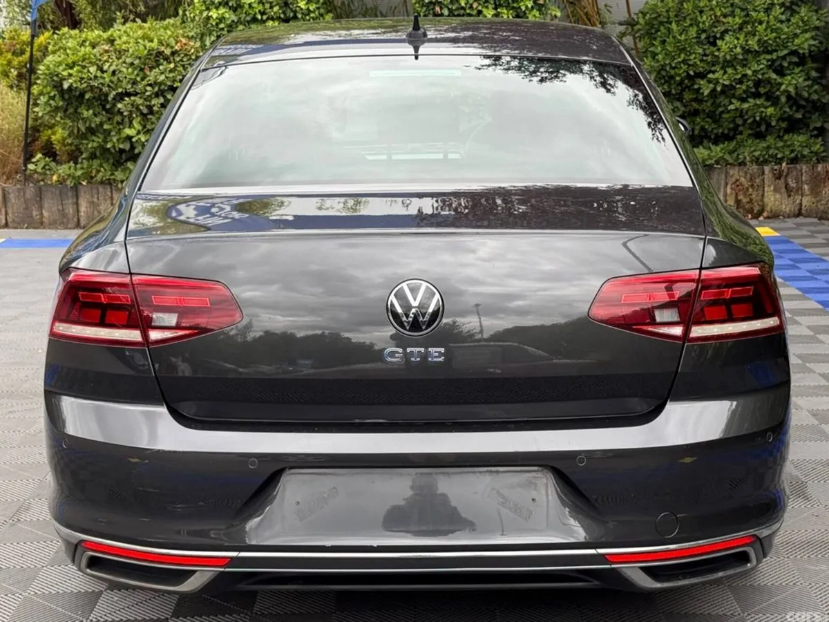 Volkswagen Passat Saloon, Petrol Plug-in Hybrid, 2021, Grey