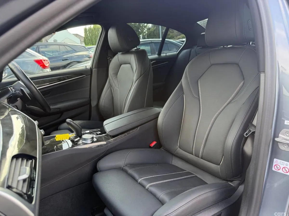 BMW 5-Series Saloon, Petrol Plug-in Hybrid, 2021, Grey