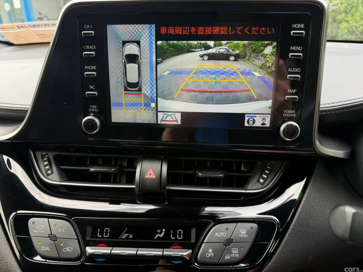 Toyota C-HR SUV, Petrol Hybrid, 2020, White