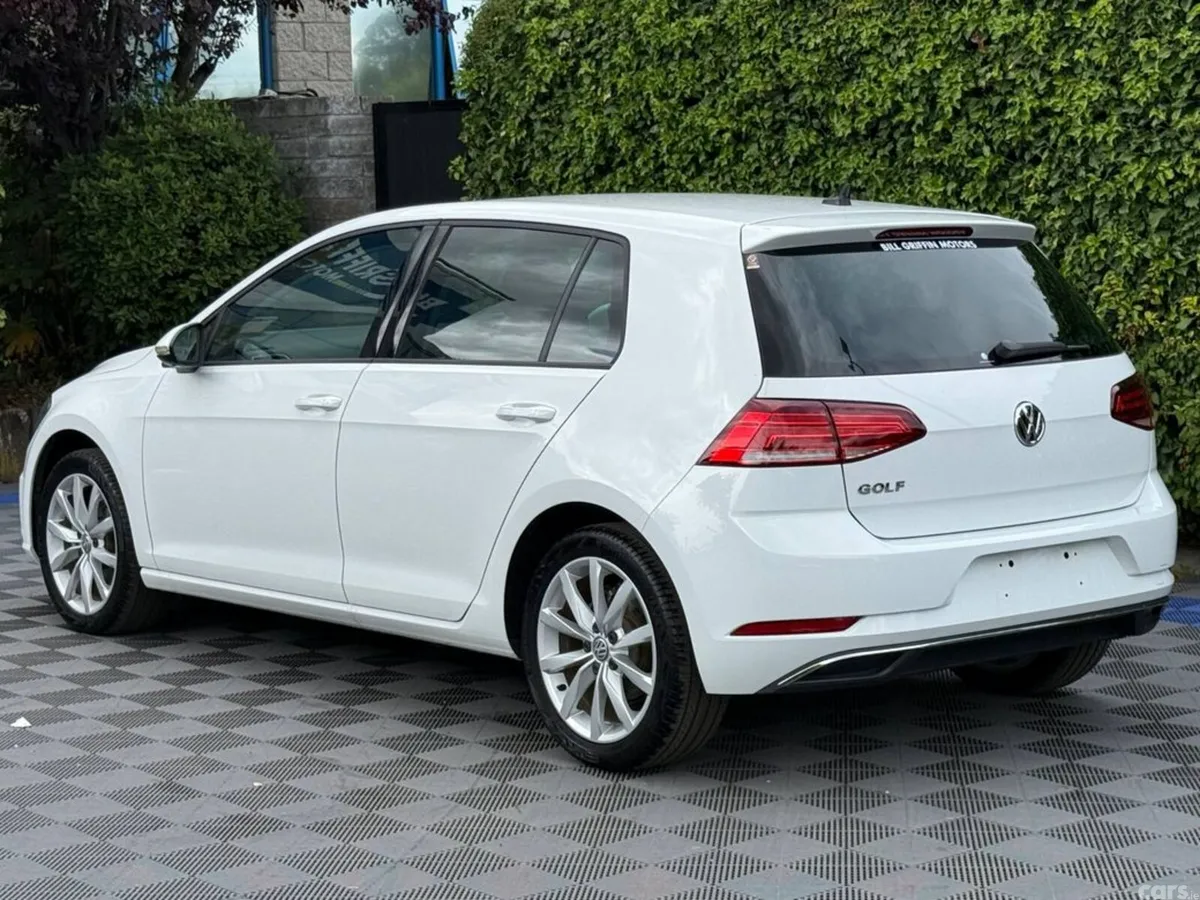 Volkswagen Golf Hatchback, Petrol, 2018, White