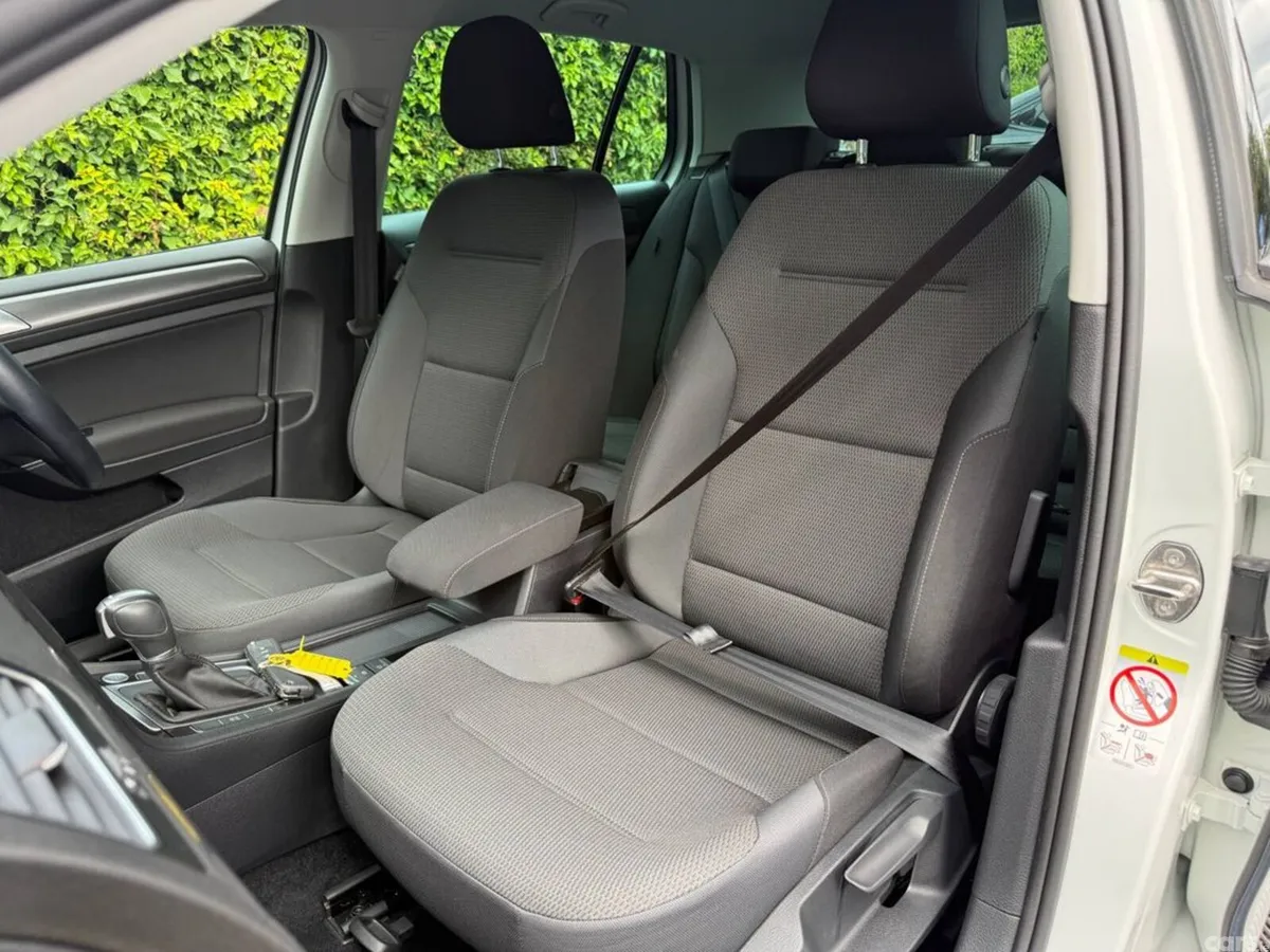 Volkswagen Golf Hatchback, Petrol, 2018, White