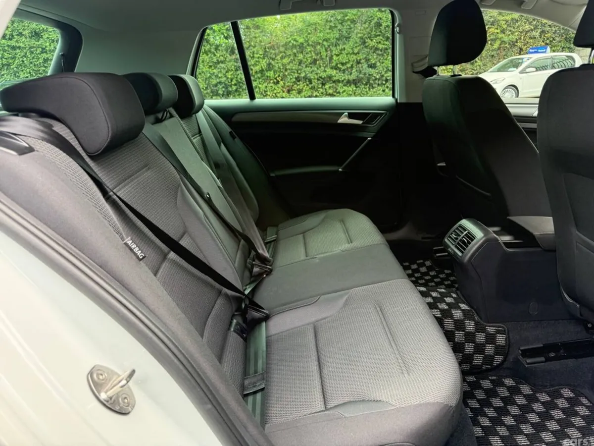 Volkswagen Golf Hatchback, Petrol, 2018, White