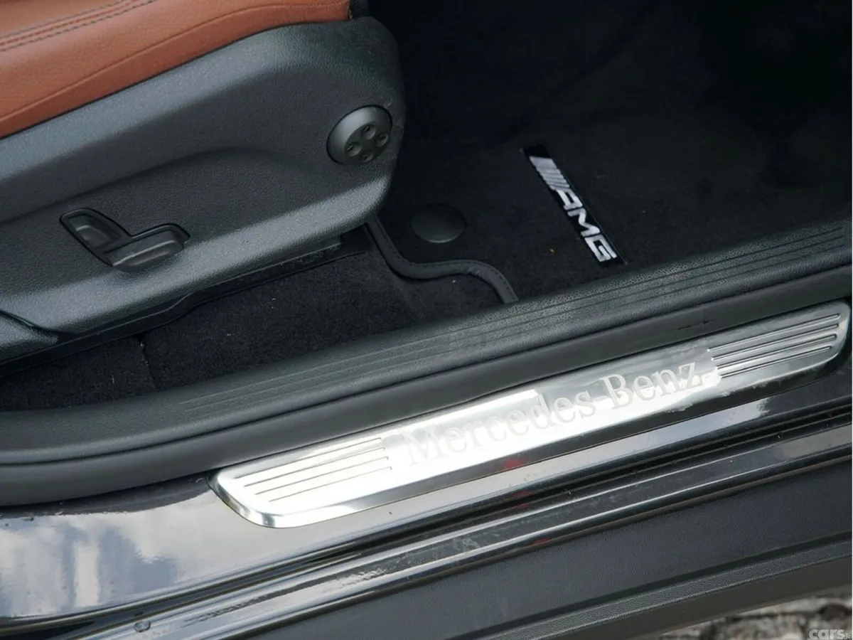 Mercedes-Benz GLC SUV, Diesel Plug-in Hybrid, 2023, Grey