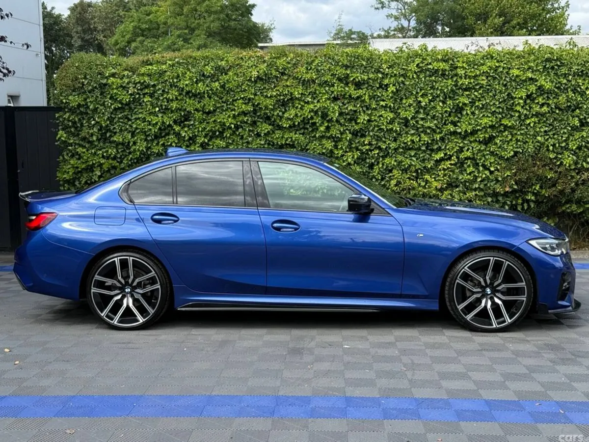 BMW 3-Series Saloon, Diesel, 2021, Blue