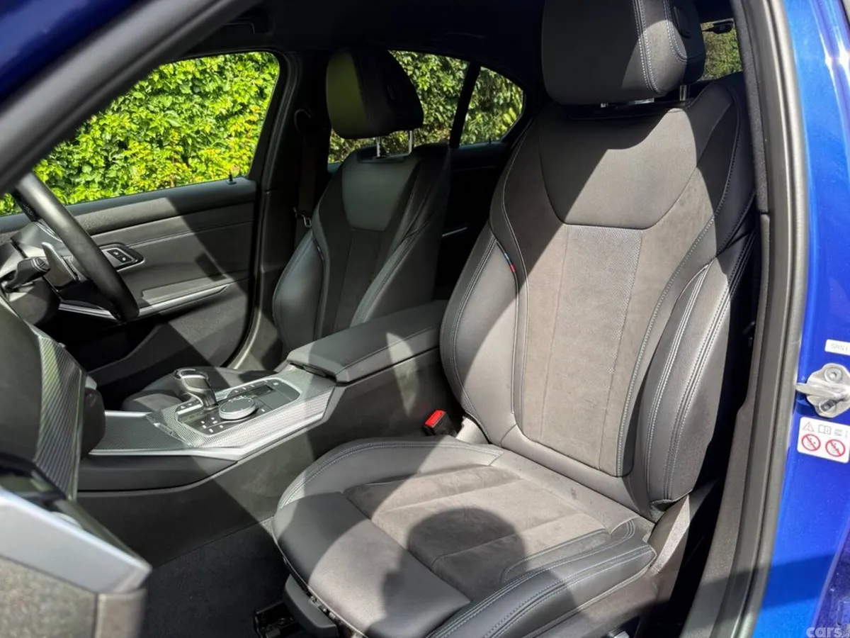 BMW 3-Series Saloon, Diesel, 2021, Blue