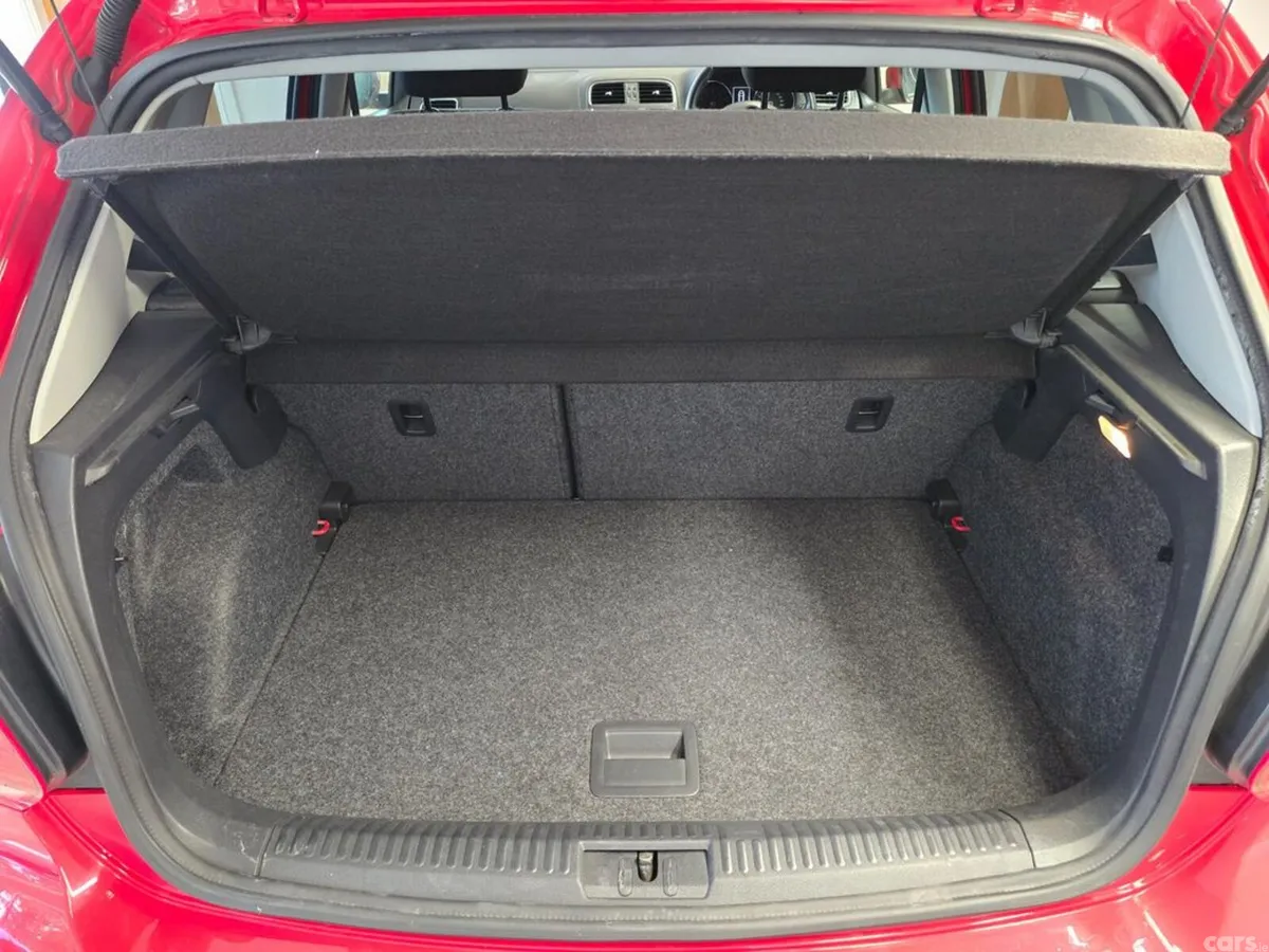 Volkswagen Polo Hatchback, Petrol, 2017, Red