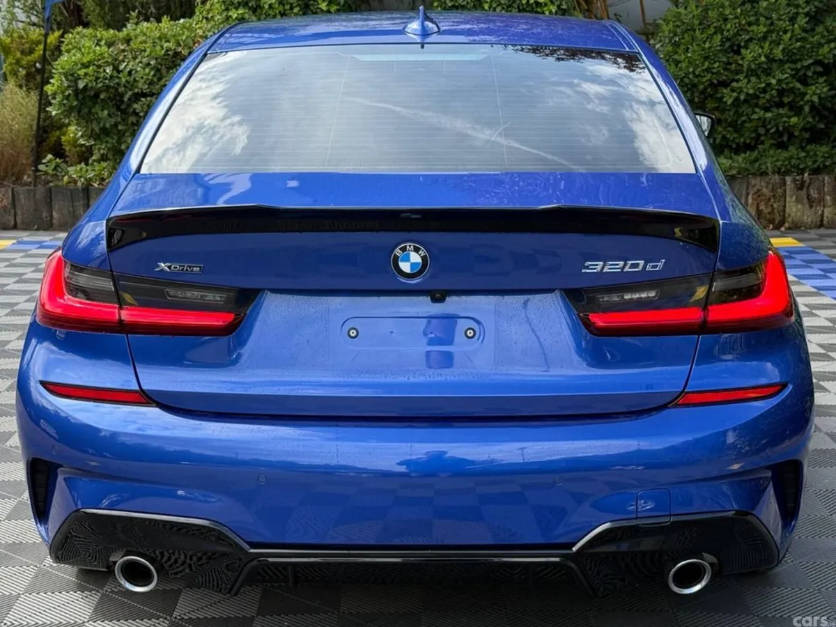 BMW 3-Series Saloon, Diesel, 2021, Blue