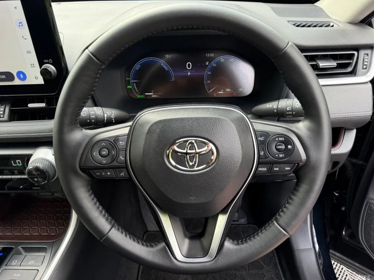 Toyota RAV4 SUV, Petrol Hybrid, 2025, Black