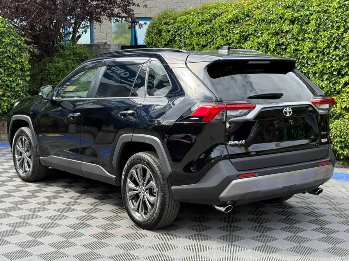 Toyota RAV4 SUV, Petrol Hybrid, 2025, Black
