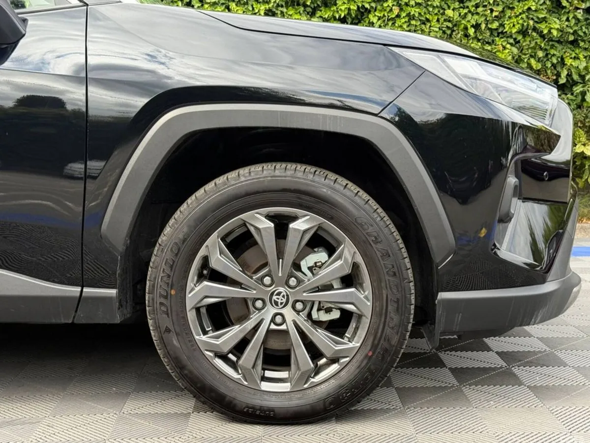 Toyota RAV4 SUV, Petrol Hybrid, 2025, Black