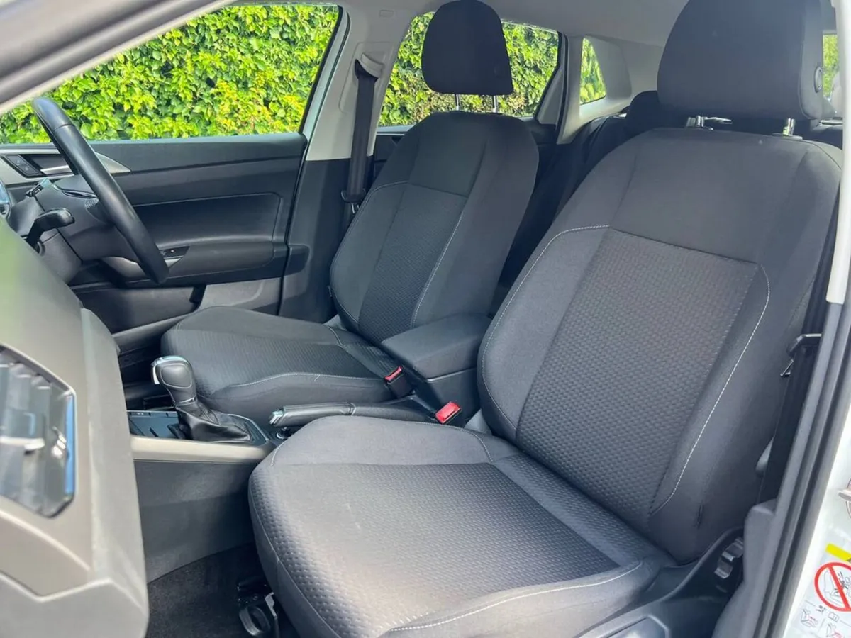 Volkswagen Polo Hatchback, Petrol, 2019, White