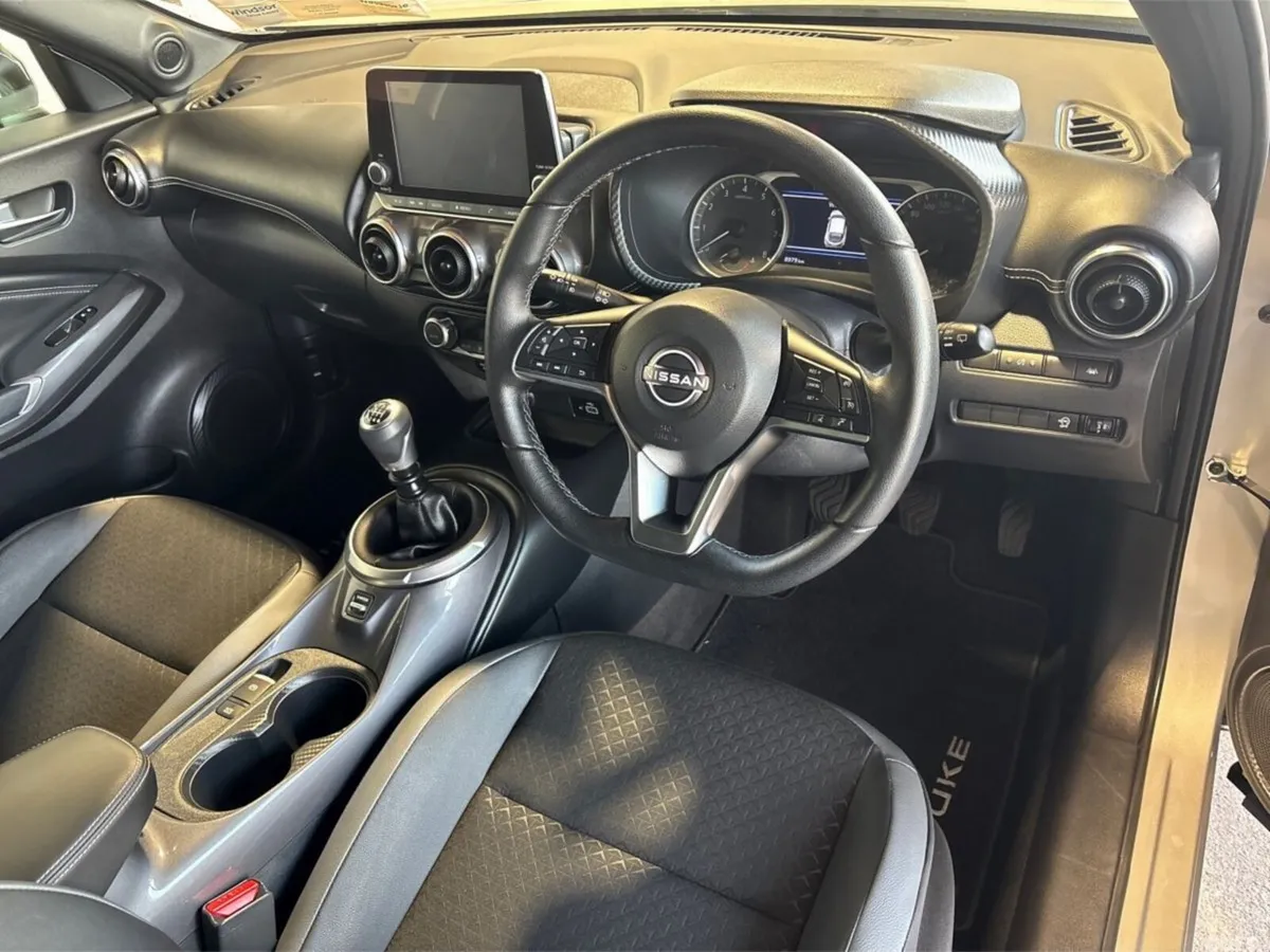 Nissan Juke SUV, Petrol, 2024, Grey