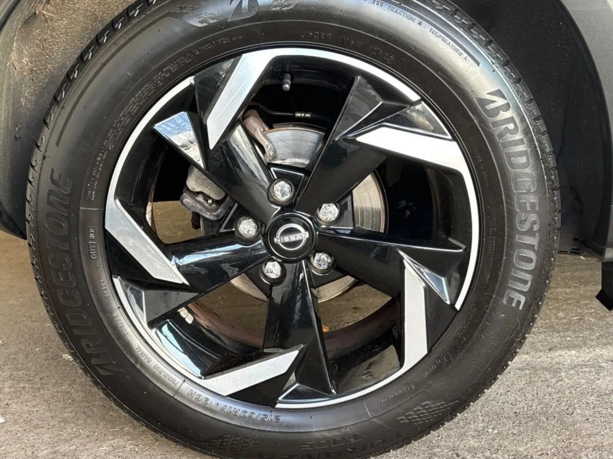 Nissan Juke SUV, Petrol, 2024, Grey