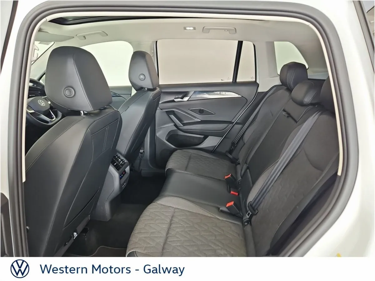 Volkswagen Tiguan SUV, Petrol Plug-in Hybrid, 2026, White