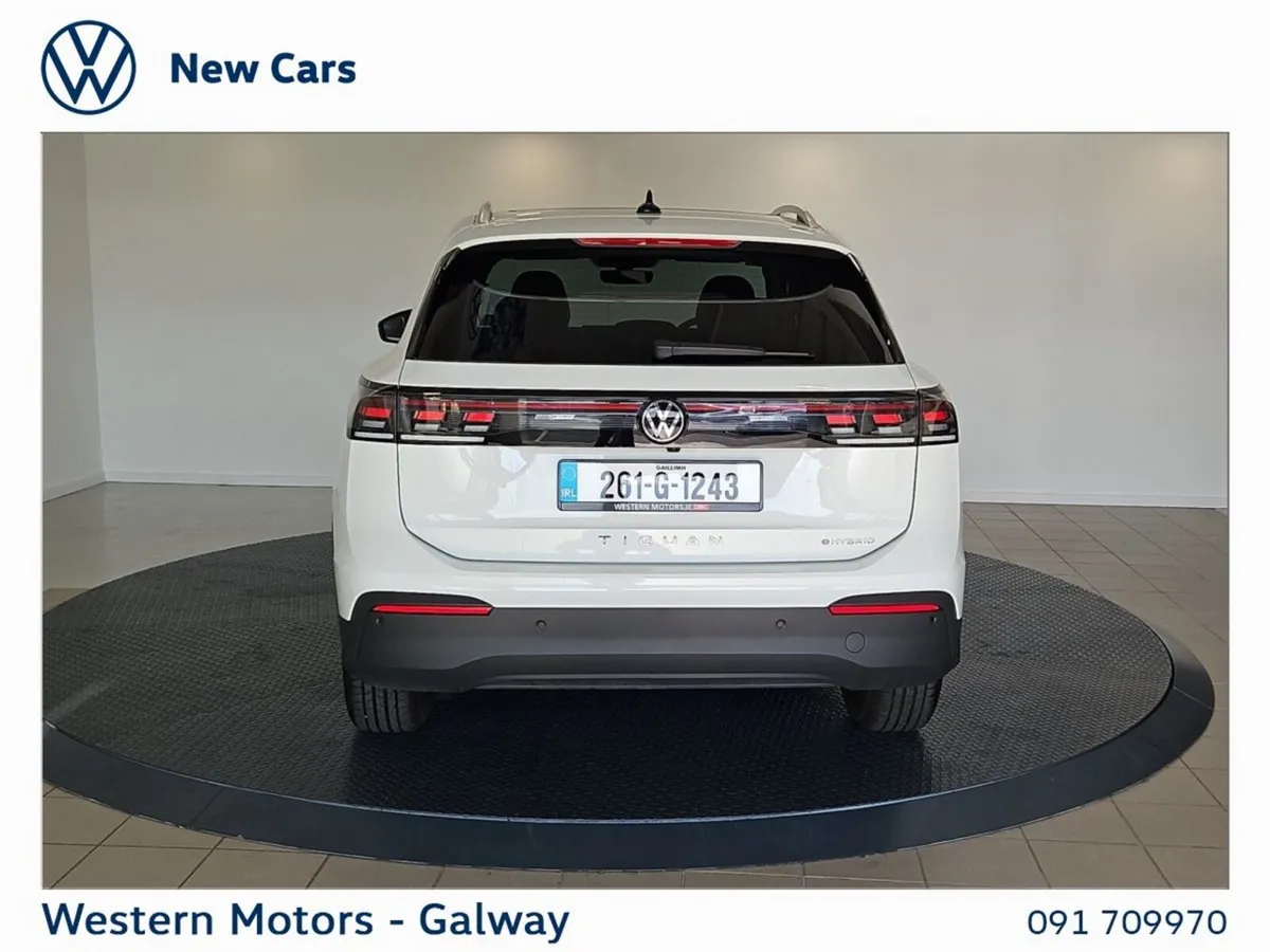 Volkswagen Tiguan SUV, Petrol Plug-in Hybrid, 2026, White