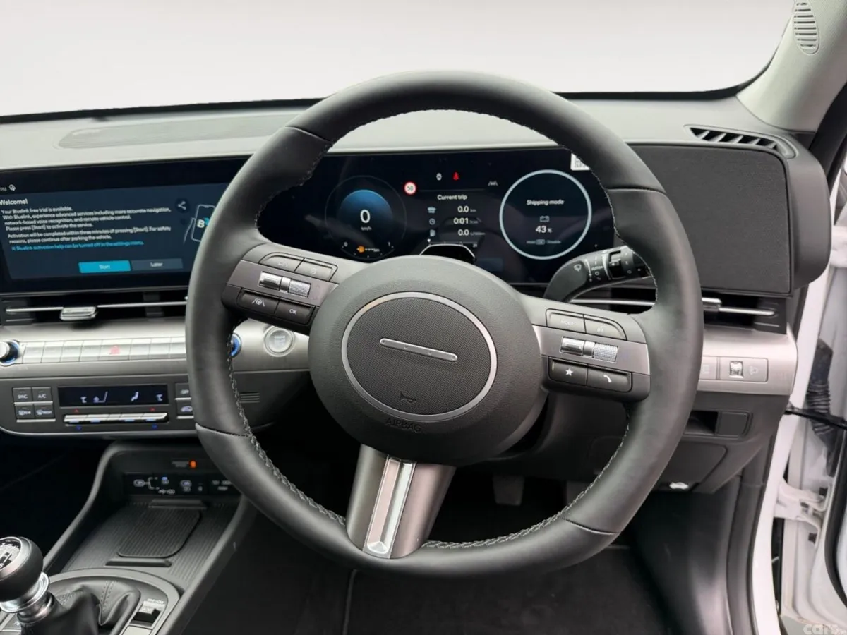 Hyundai KONA MPV, Petrol, 2026, White