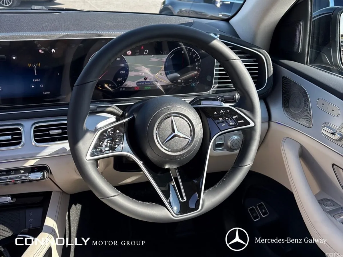 Mercedes-Benz GLE SUV, Petrol Plug-in Hybrid, 2027, Black