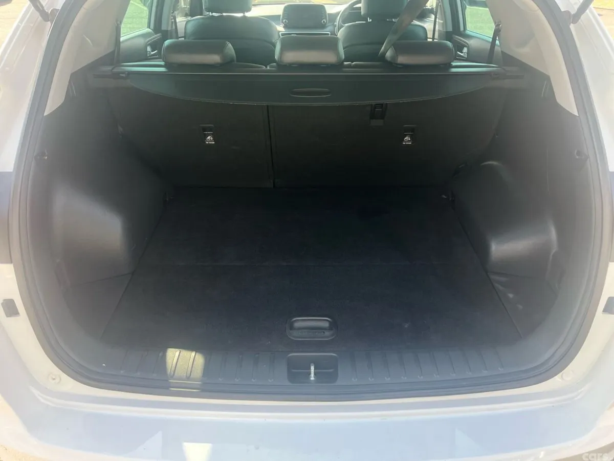 Hyundai Tucson SUV, Diesel, 2019, White
