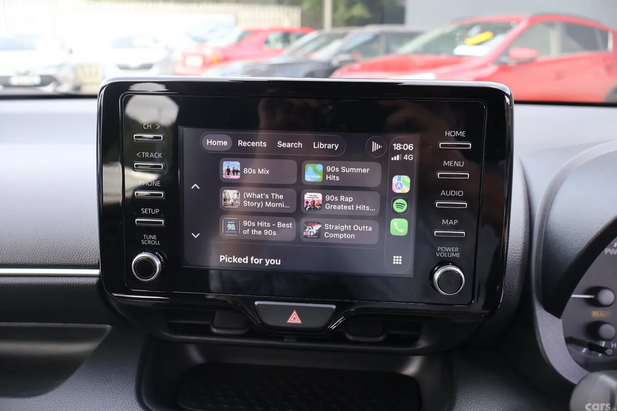 Toyota Yaris Hatchback, Petrol Hybrid, 2023, Black