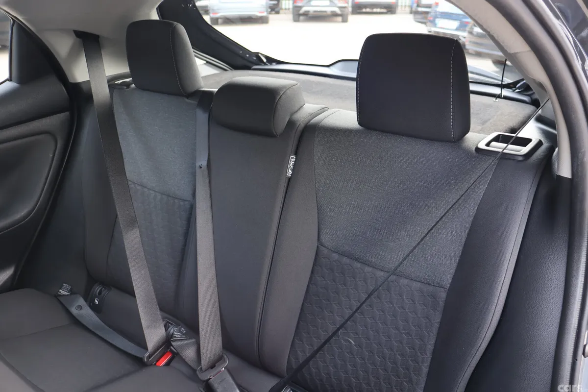 Toyota Yaris Hatchback, Petrol Hybrid, 2023, Black