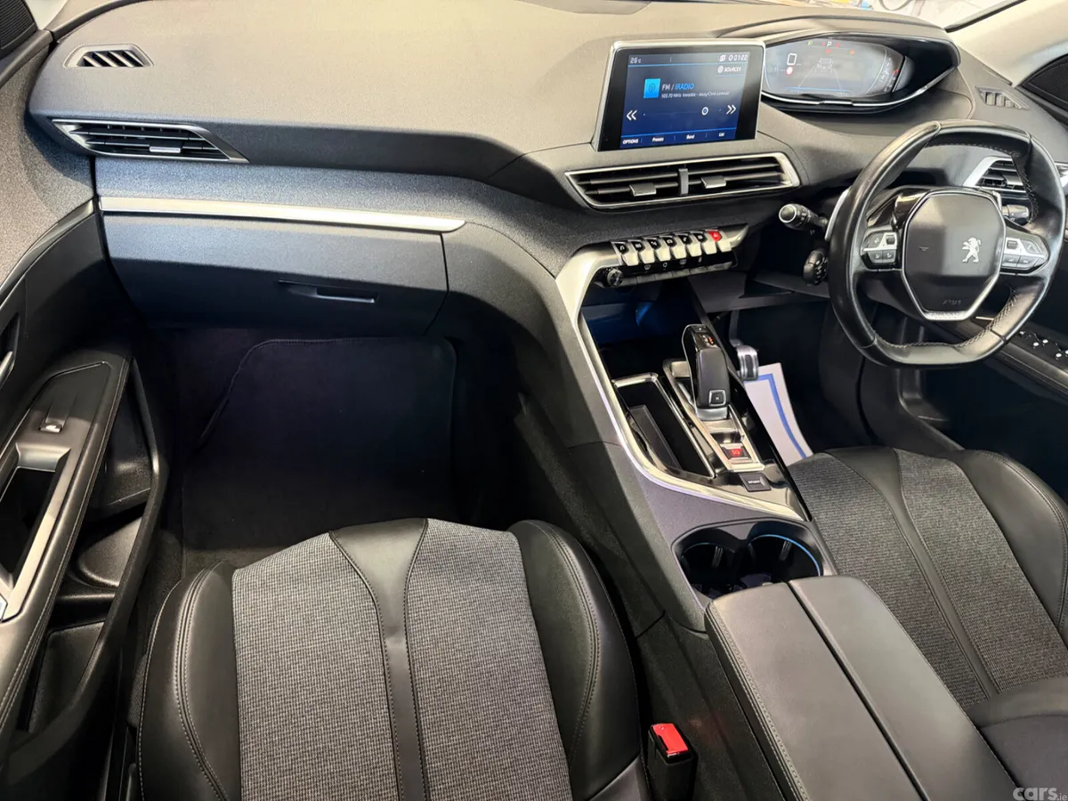 Peugeot 3008 Hatchback, Diesel, 2020, Grey