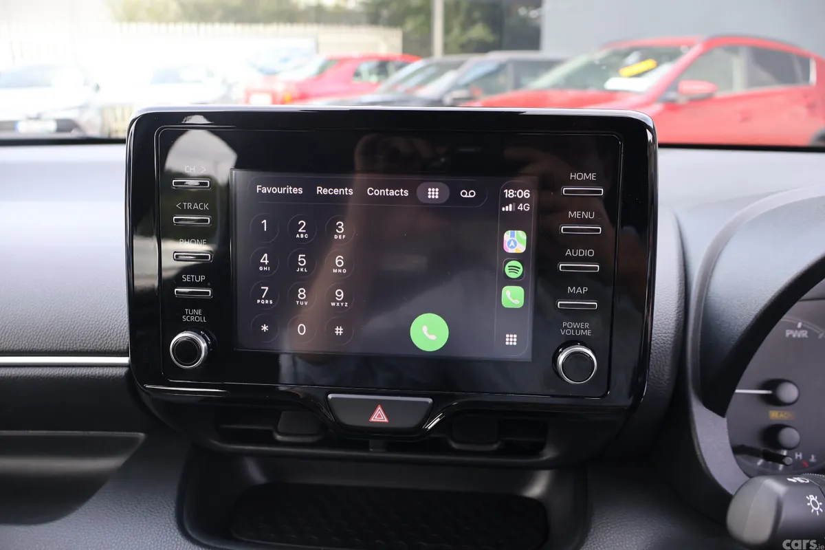 Toyota Yaris Hatchback, Petrol Hybrid, 2023, Black