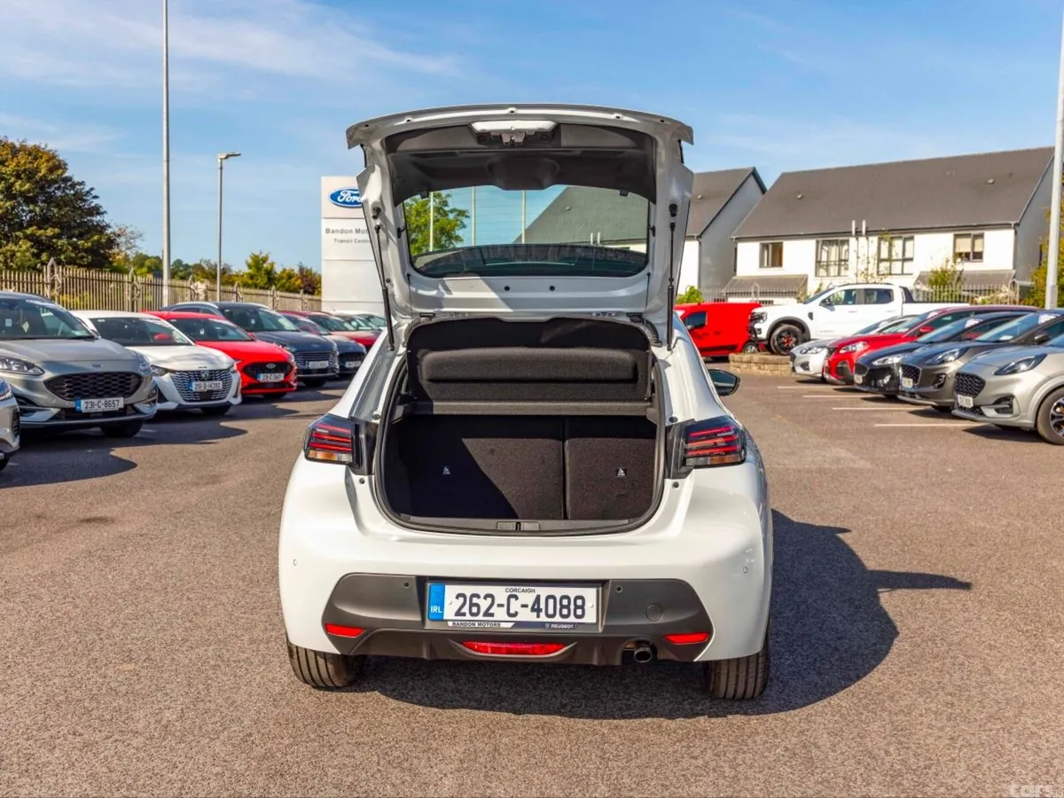 Peugeot 208 Hatchback, Petrol, 2026, White