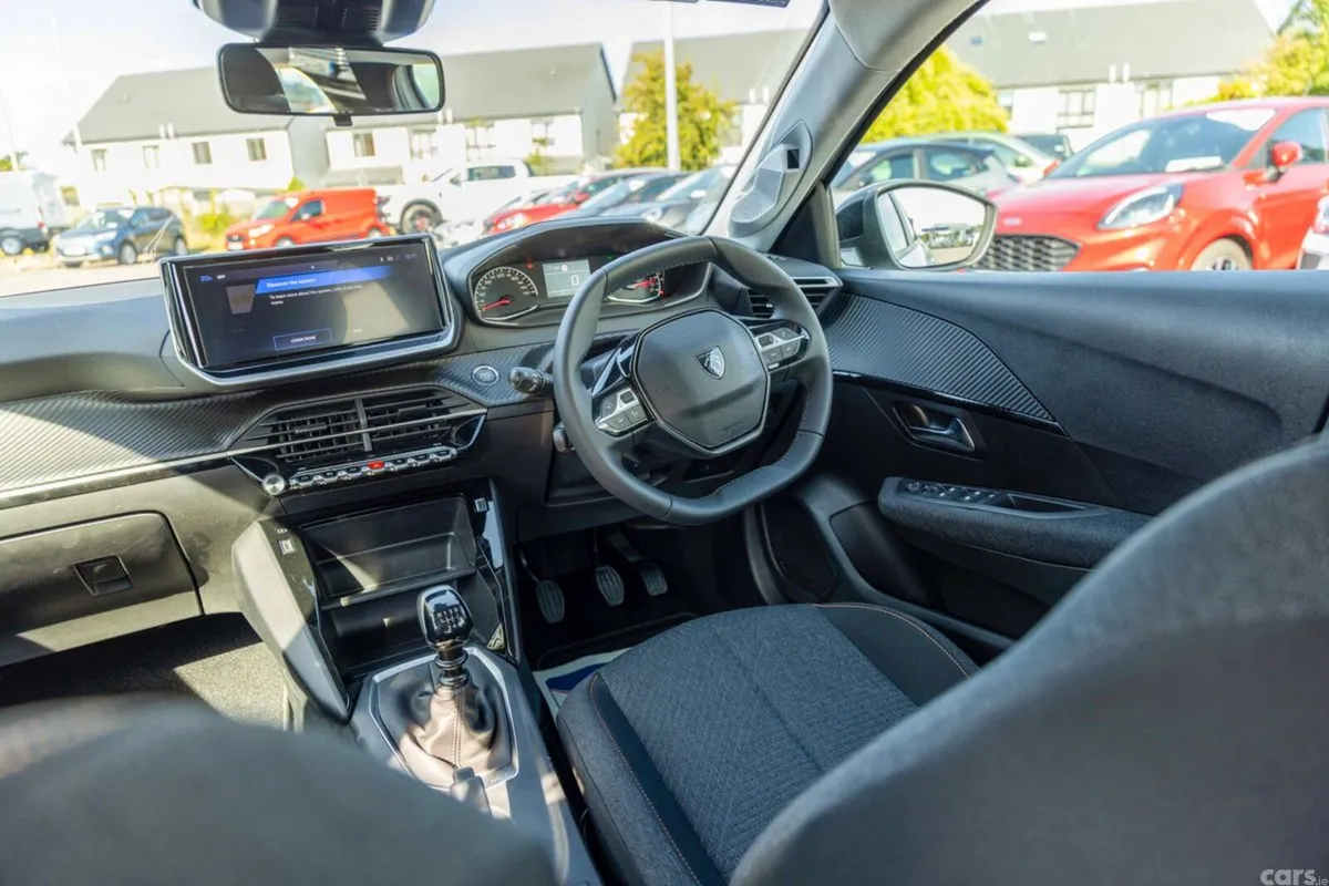 Peugeot 208 Hatchback, Petrol, 2026, White