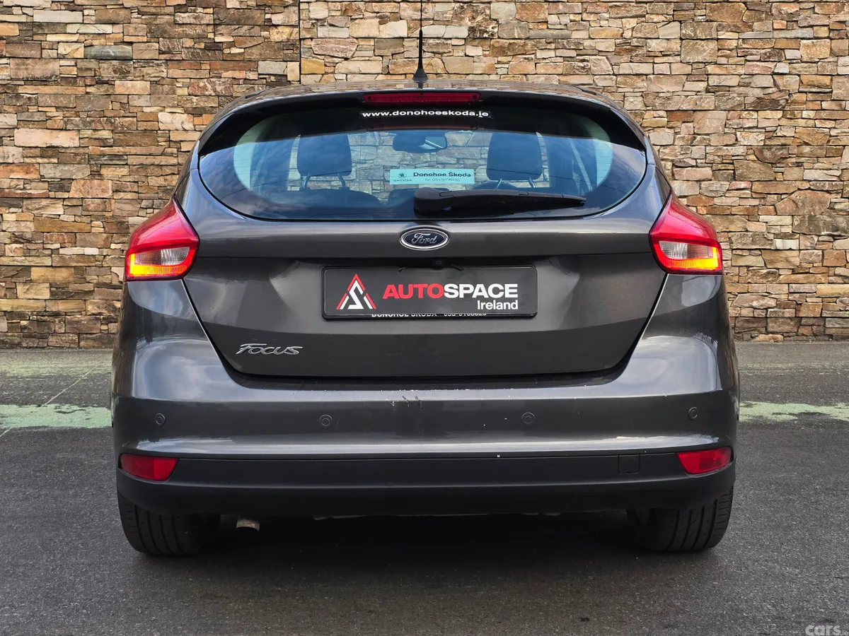 Ford Focus Hatchback, Diesel, 2016, Grey