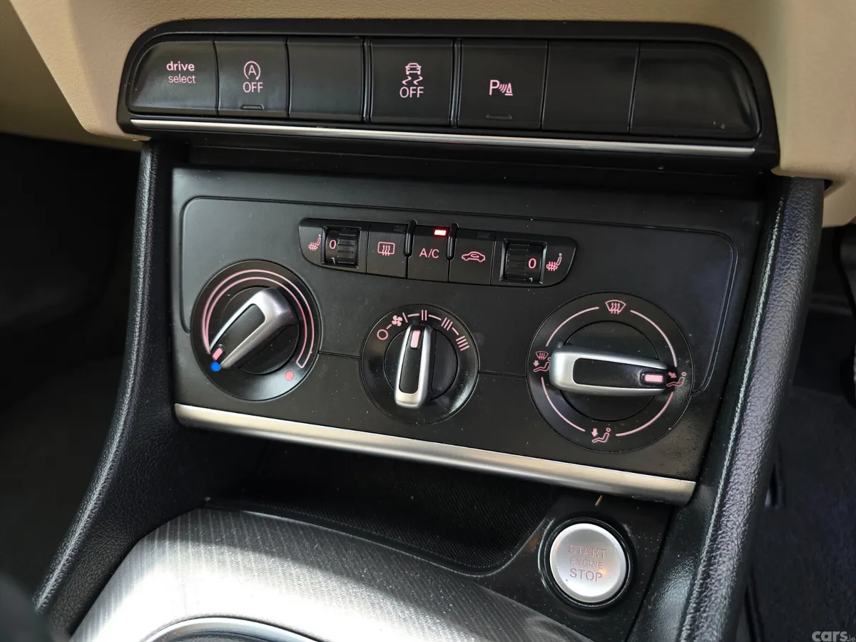 Audi Q3 SUV, Diesel, 2018, White