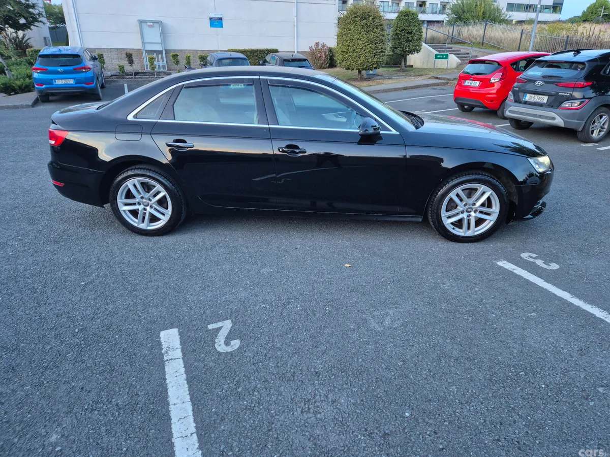 Audi A4 Saloon, Diesel, 2017, Black