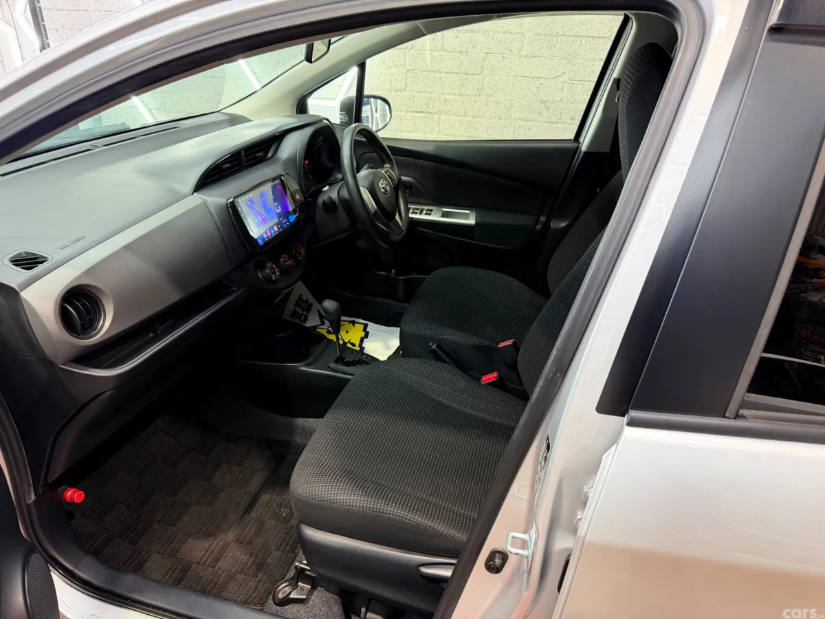 Toyota Vitz Hatchback, Petrol, 2015, Silver
