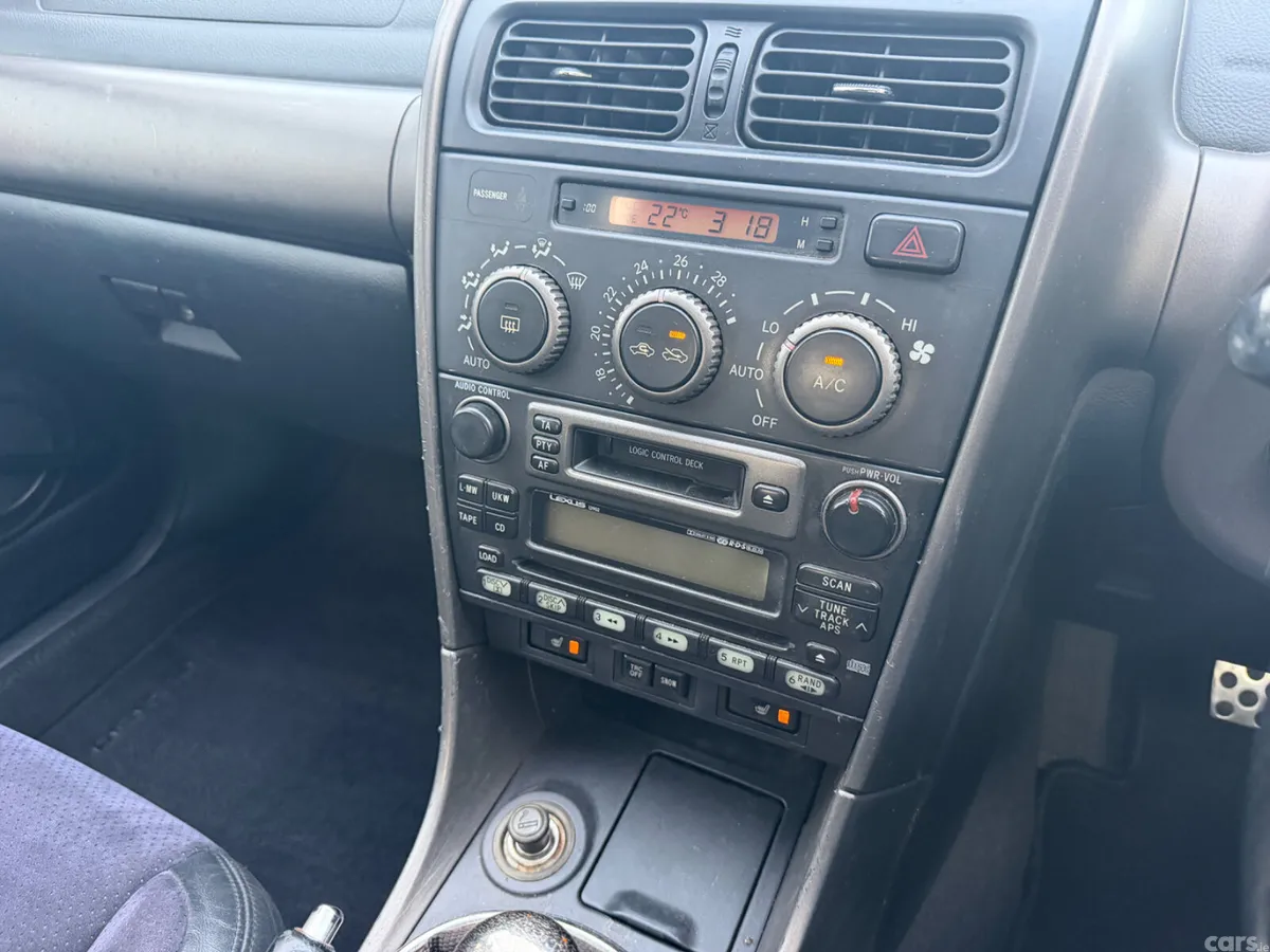 Lexus IS Saloon, Petrol, 2000, Black