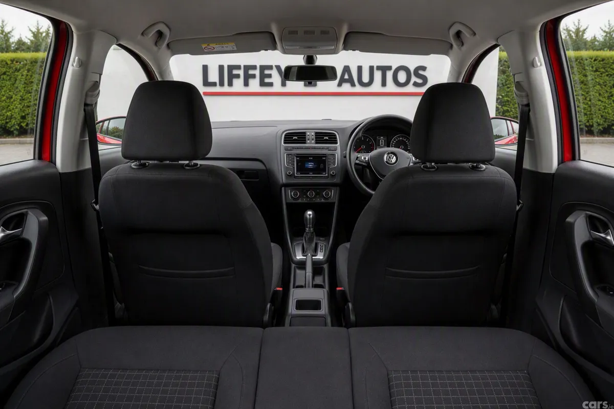 Volkswagen Polo Hatchback, Petrol, 2014, Red