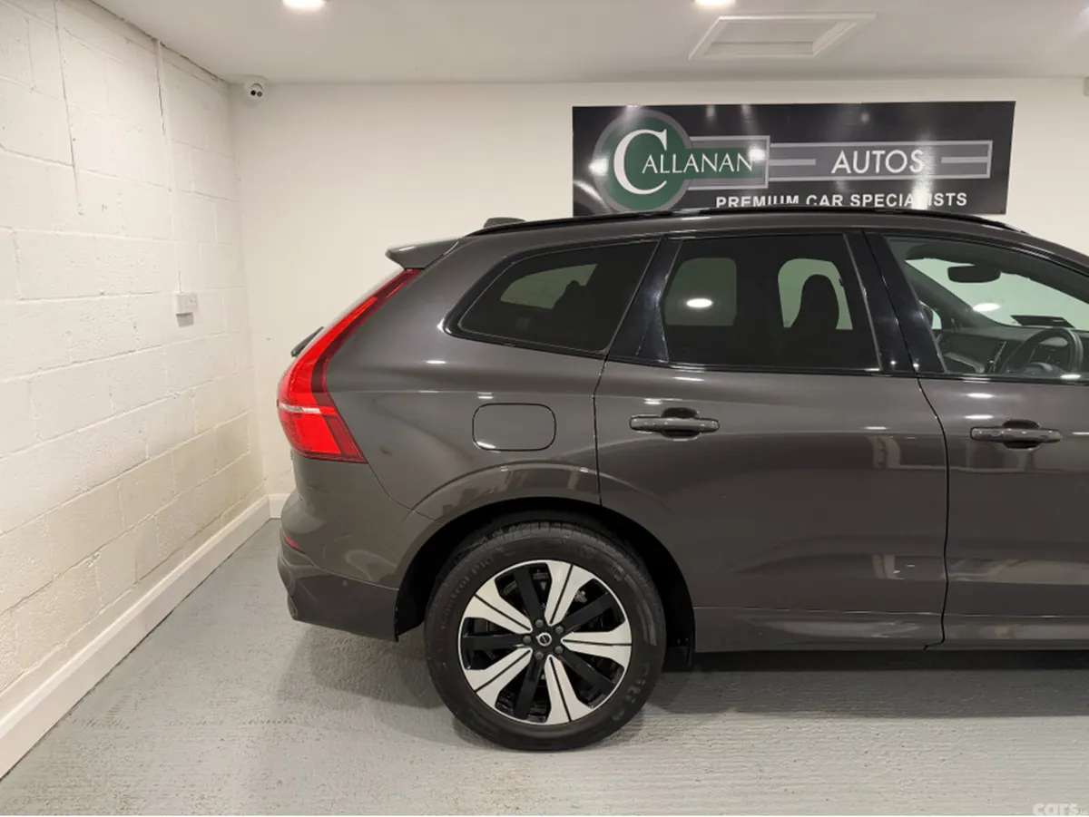 Volvo XC60 SUV, Petrol Plug-in Hybrid, 2023, Grey