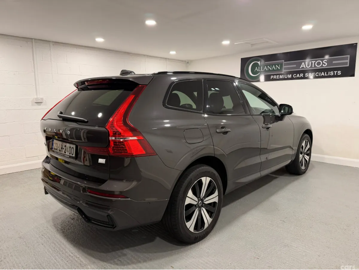 Volvo XC60 SUV, Petrol Plug-in Hybrid, 2023, Grey