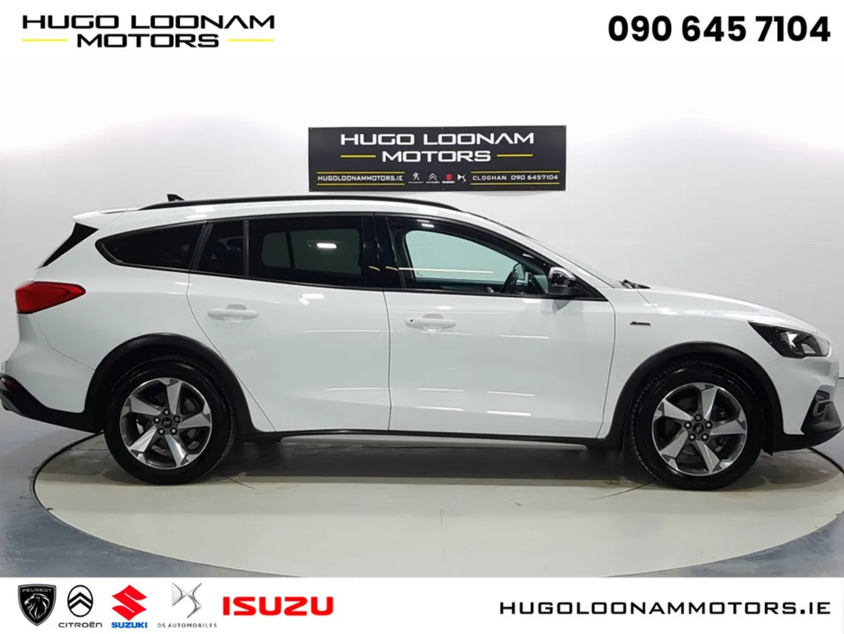 Ford Focus Estate, Petrol, 2020, White
