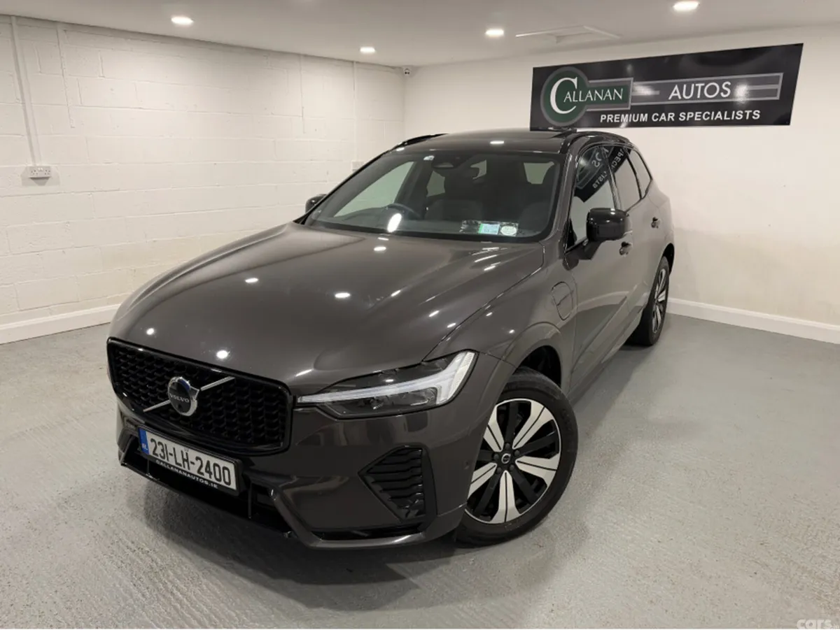 Volvo XC60 SUV, Petrol Plug-in Hybrid, 2023, Grey