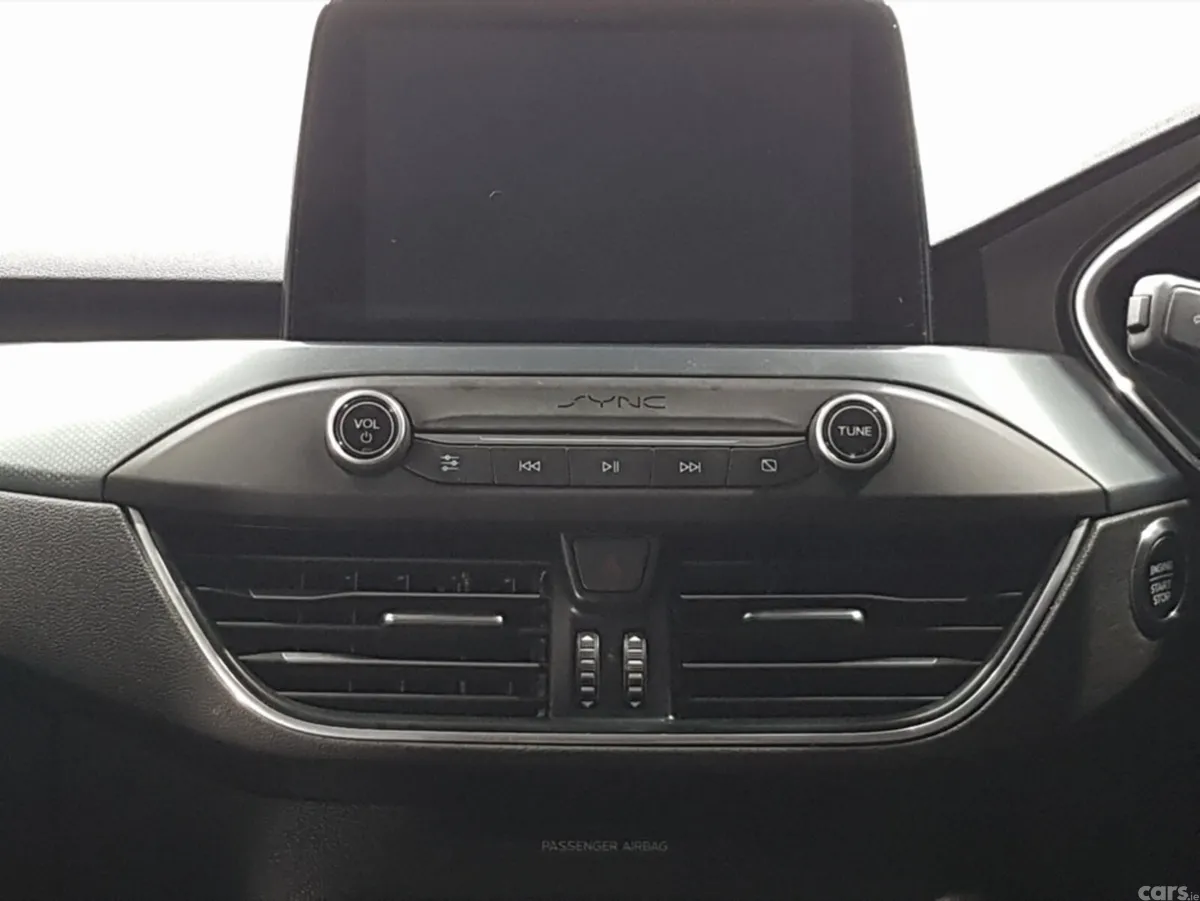 Ford Focus Estate, Petrol, 2020, White