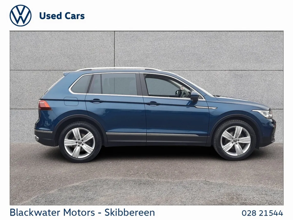 Volkswagen Tiguan Hatchback, Diesel, 2023, Blue